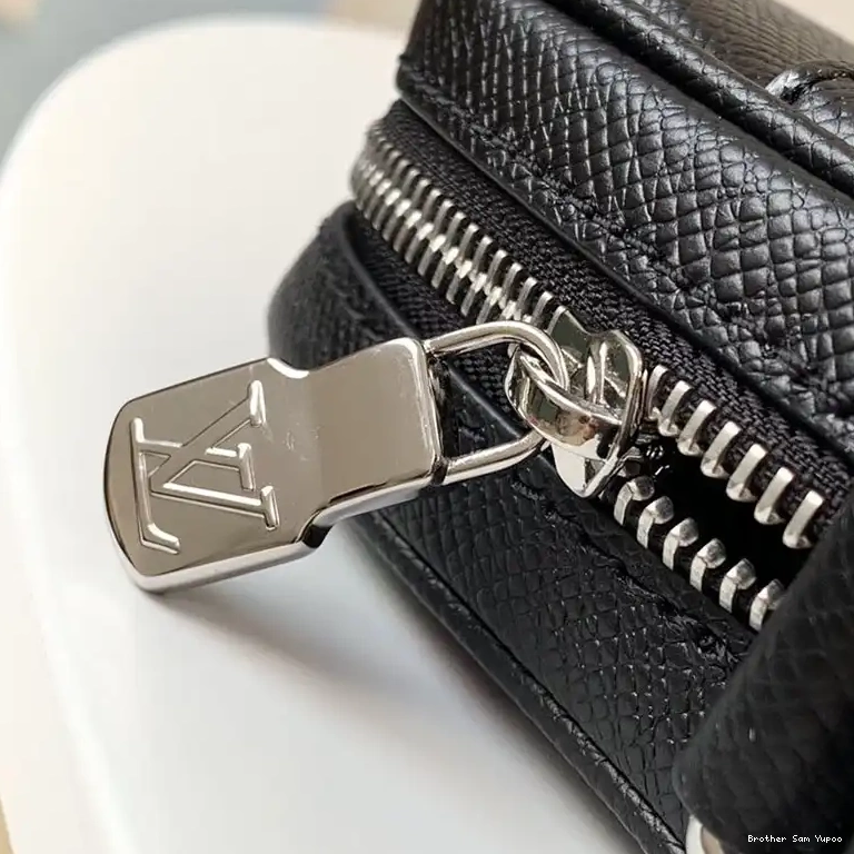 Brother Sam Yupoo LV 19HT0107 Bracelet 0825
